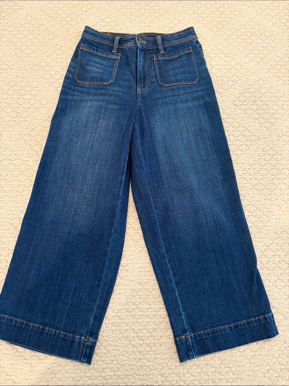 Talbots High Waist Wide Leg Crop. Size 2. Excellent Condition.